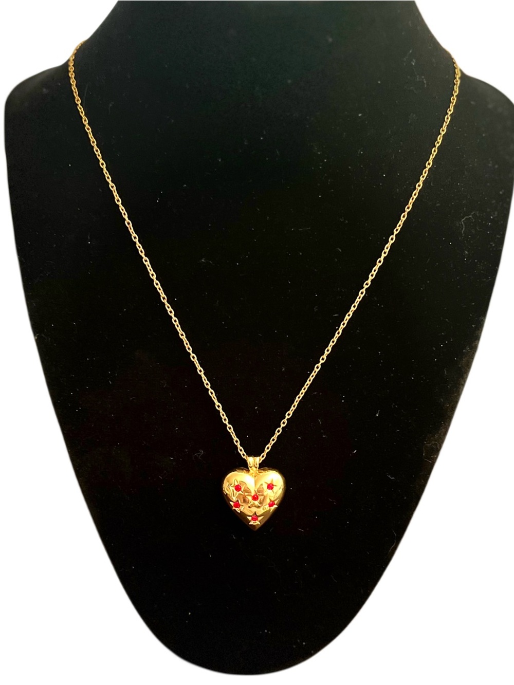 18" AVON Vintage Gold-Tone Heart Starburst Pendant Red Rhinestones Spring Clasp